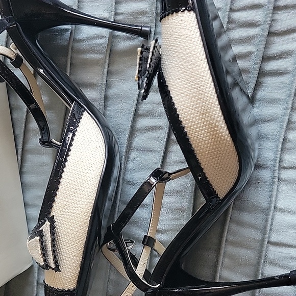 NEW Casadei Black & Cream Spectator Style - Picture 2 of 8